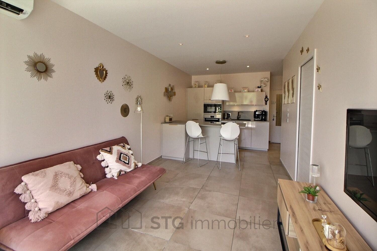 Exclusivité vente appartement T2 route des Sanguinaires Sant