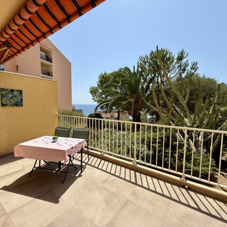 Exclusivité vente appartement T2 route des Sanguinaires Sant