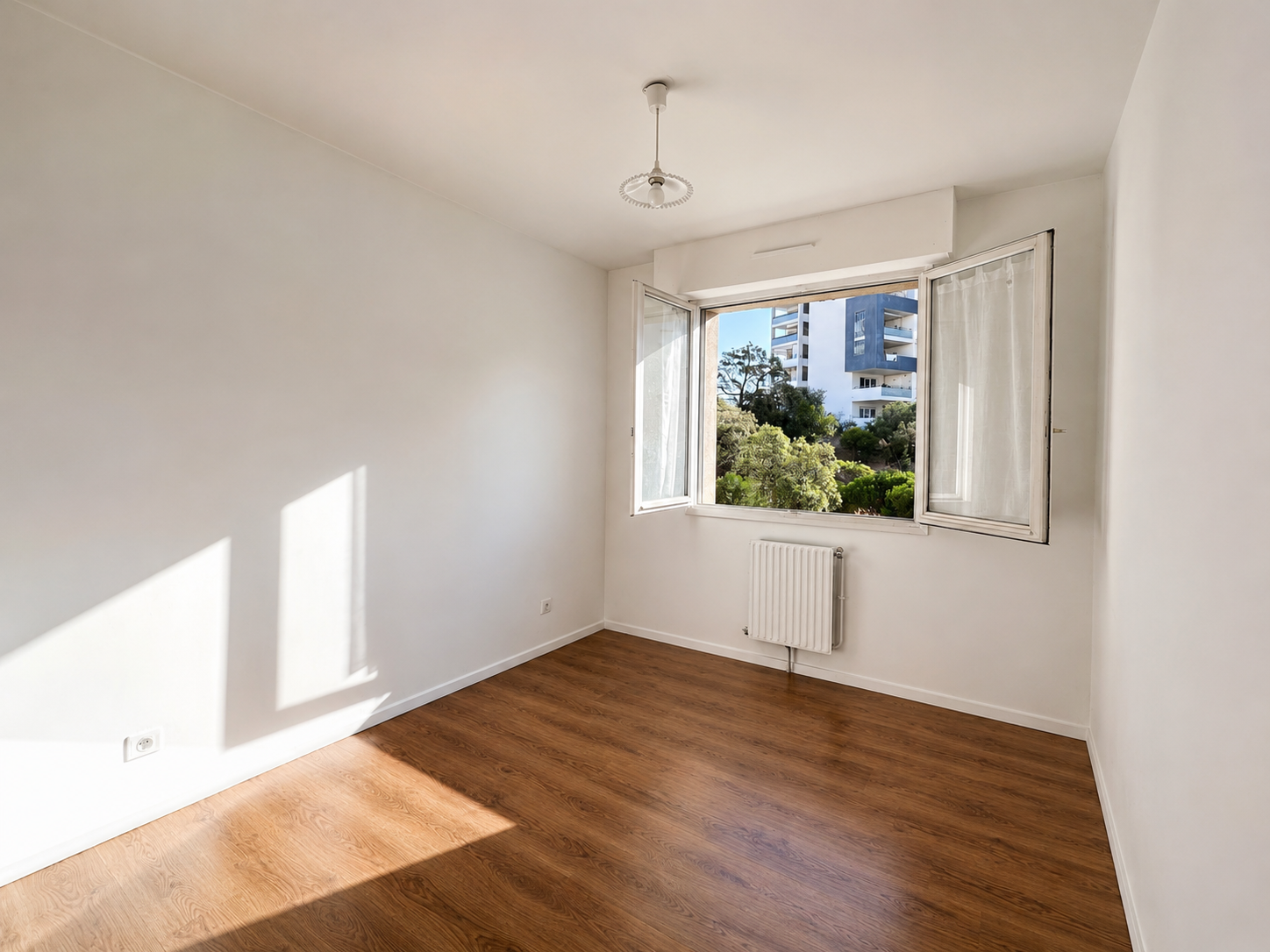 T5 de 93 m2 Avenue Maréchal Juin, Ajaccio