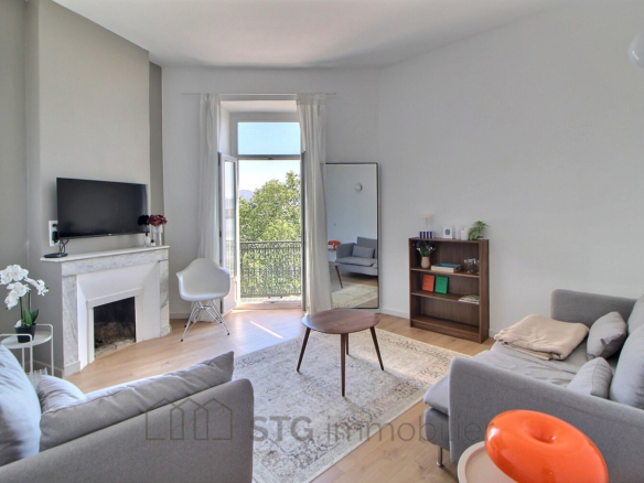 Vente appartement F3 dernier étage centre-ville Ajaccio