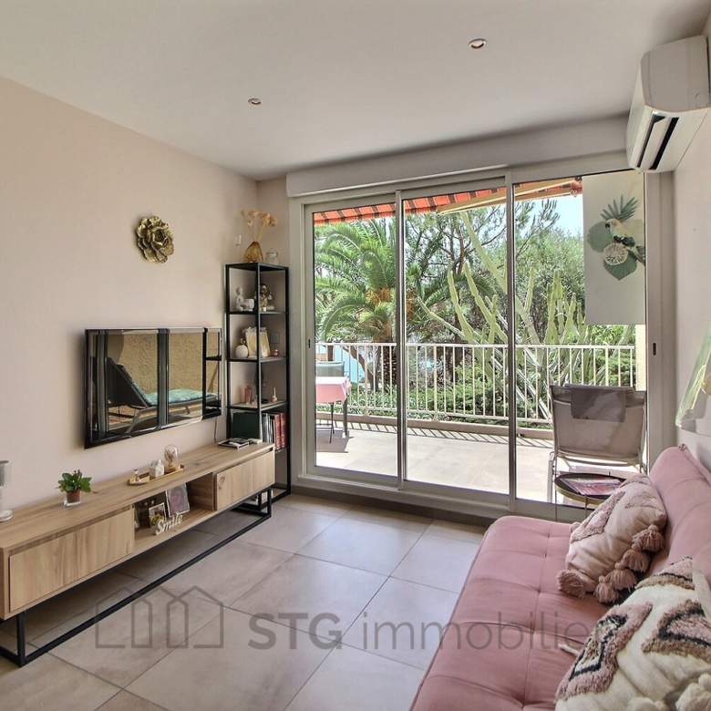 Exclusivité vente appartement T2 route des Sanguinaires Sant