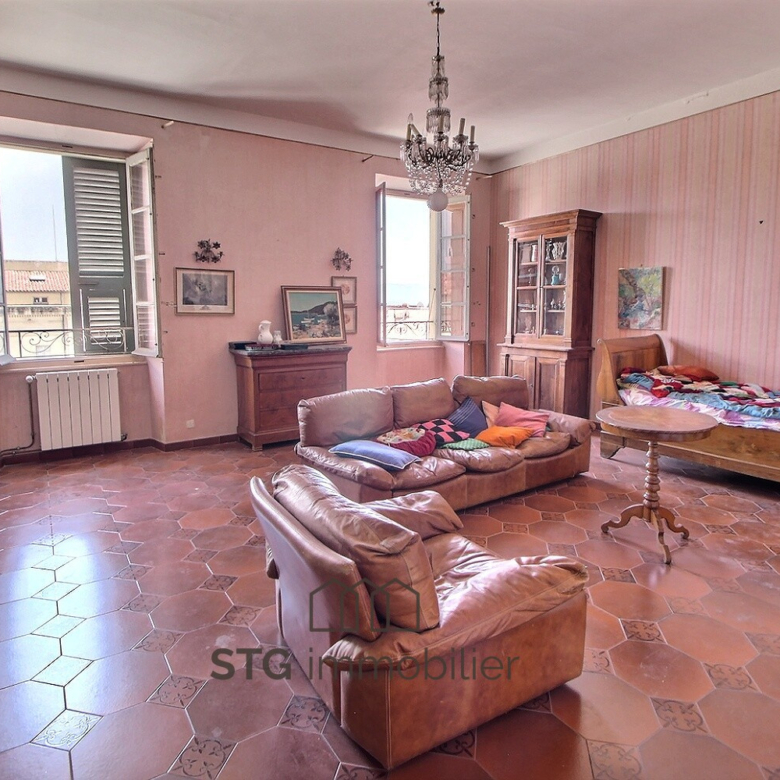 Vente – appartement T4 hypercentre Ajaccio dernier étage