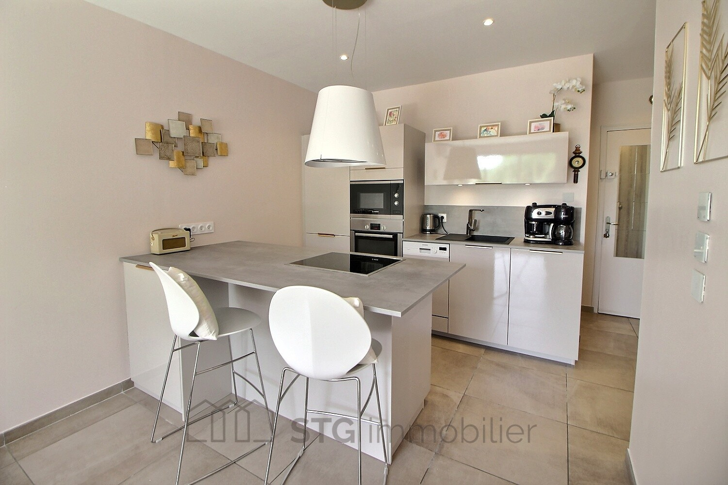 Exclusivité vente appartement T2 route des Sanguinaires Sant
