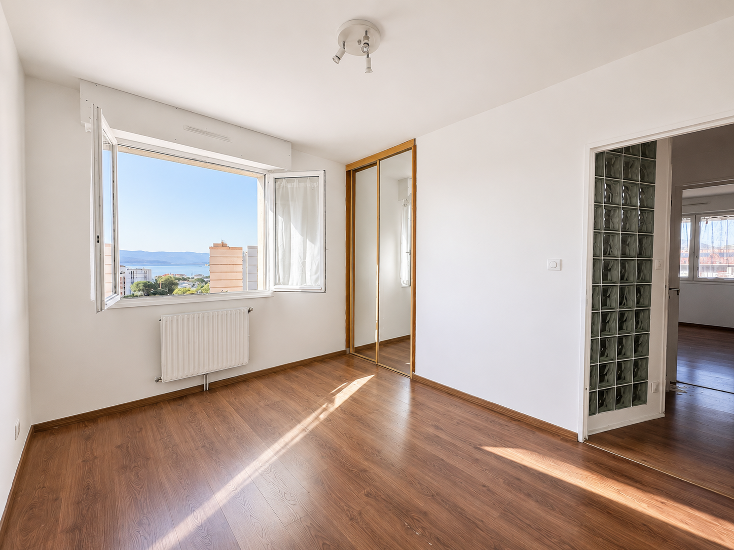 T5 de 93 m2 Avenue Maréchal Juin, Ajaccio