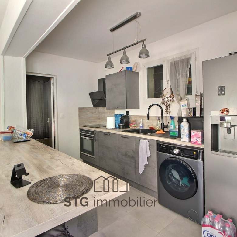 VENTE MAISON DE 147 M2 À AFA