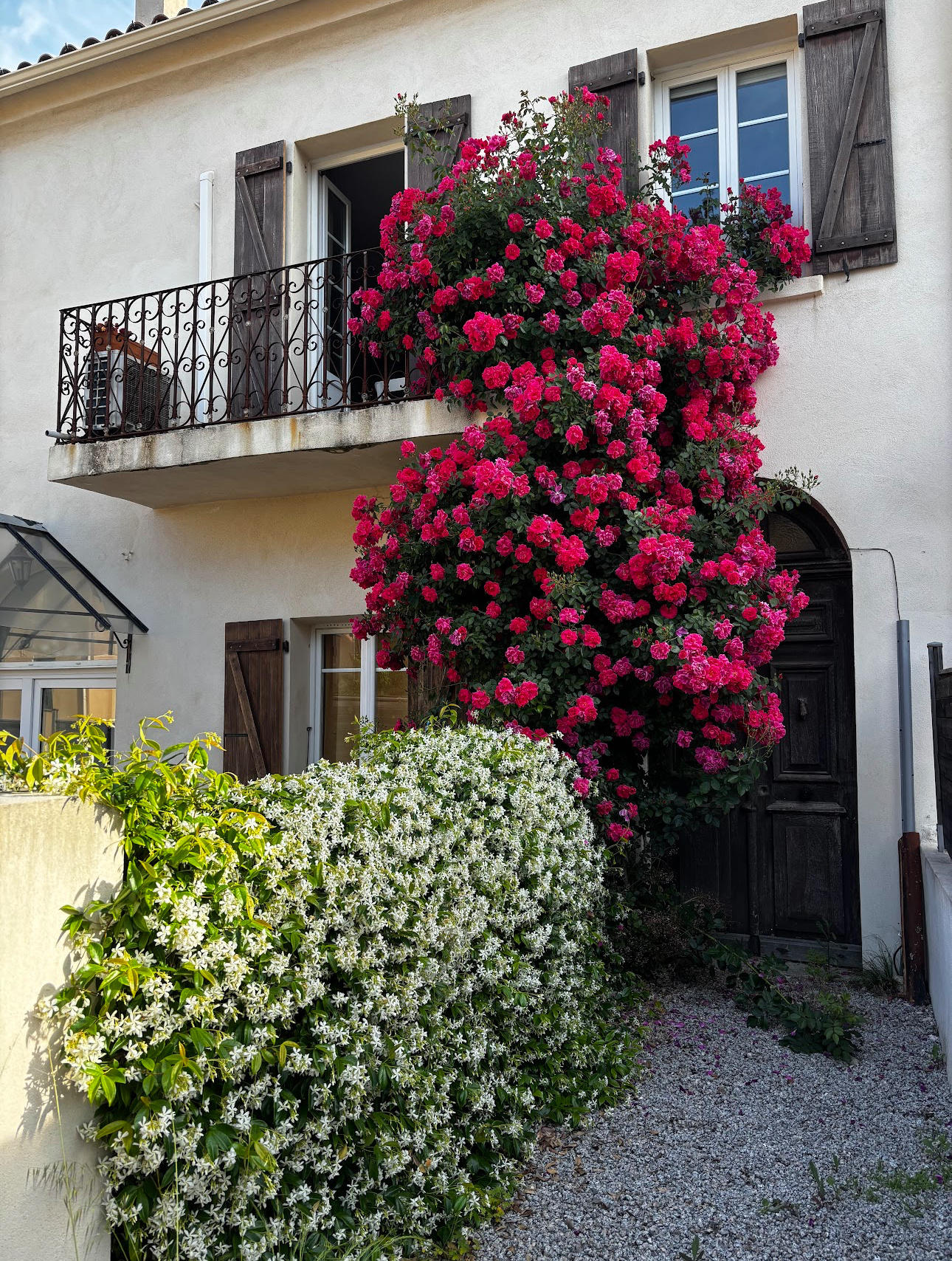 F3 Rez de jardin Cauro